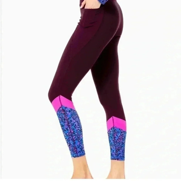 Lilly Pulitzer Luxletic Weekender High rise legging Cherry Ganache- size small - Picture 1 of 10